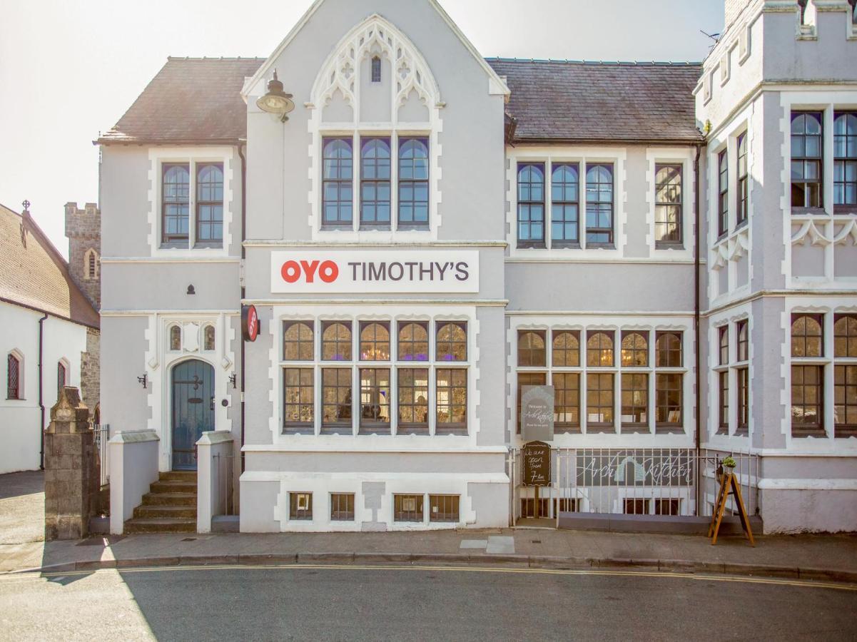 Oyo Timothy'S Hotell Tenby Exteriör bild